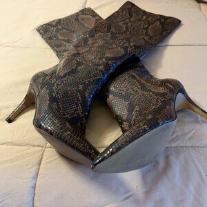 Snake Skin Knee high women booths - Kimari Kima Size 7M,